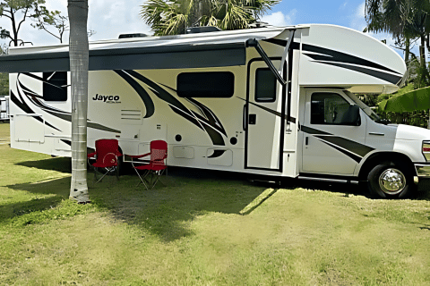 2022 Jayco Redhawk Motorhome